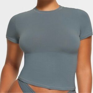 NWOT [Size M] - SKIMS Cotton Jersey T-Shirt